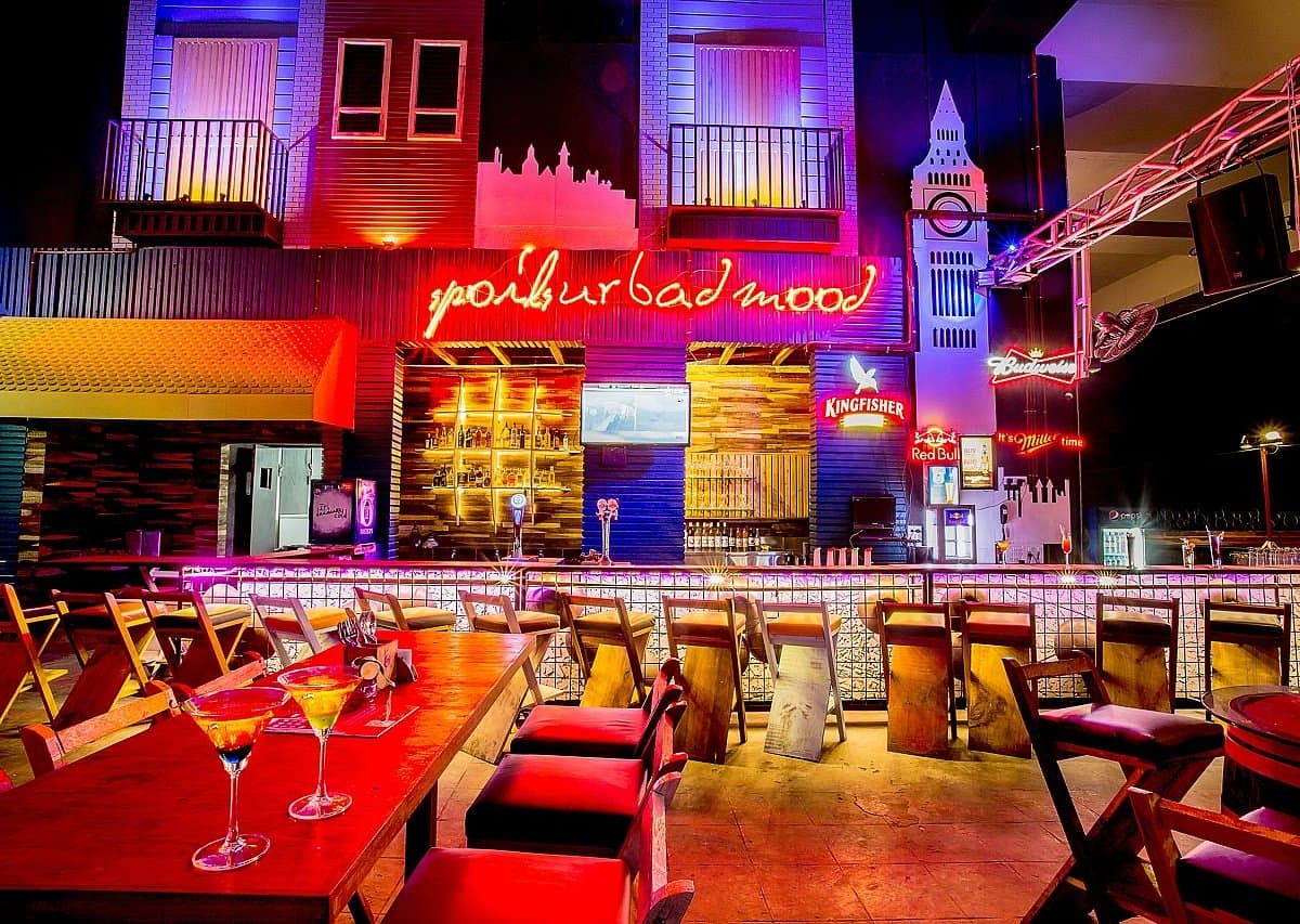 High-Energy Night at Rude Lounge Club